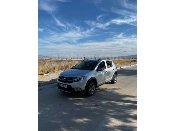 Sahibinden Dacia Sandero 0.9 TCe Stepway Easy-R 2020 Model 