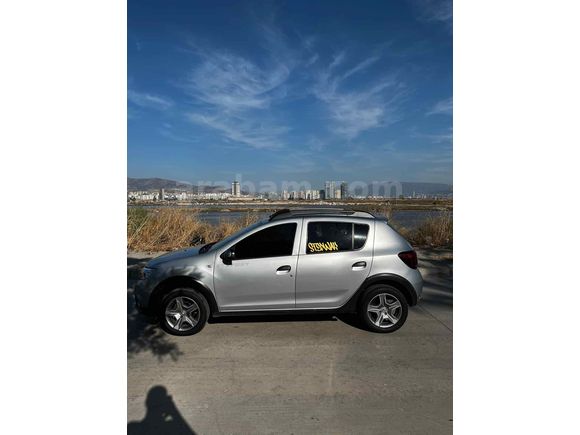 Sahibinden Dacia Sandero 0.9 TCe Stepway Easy-R 2020 Model 