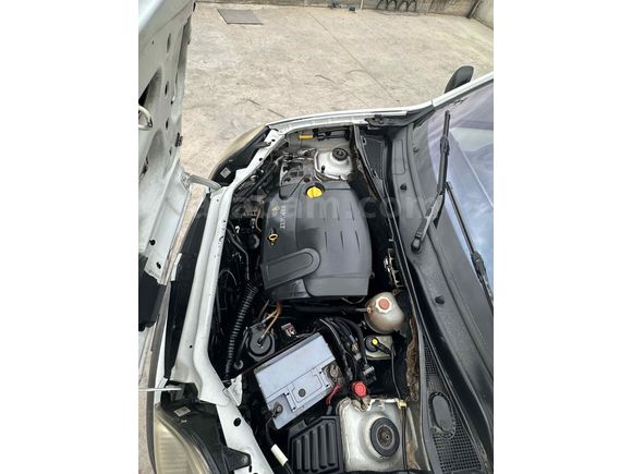 Sahibinden Renault Kangoo Multix 1.5 dCi Expression 2004 Model 