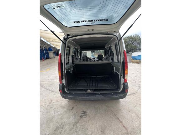 Sahibinden Renault Kangoo Multix 1.5 dCi Expression 2004 Model 