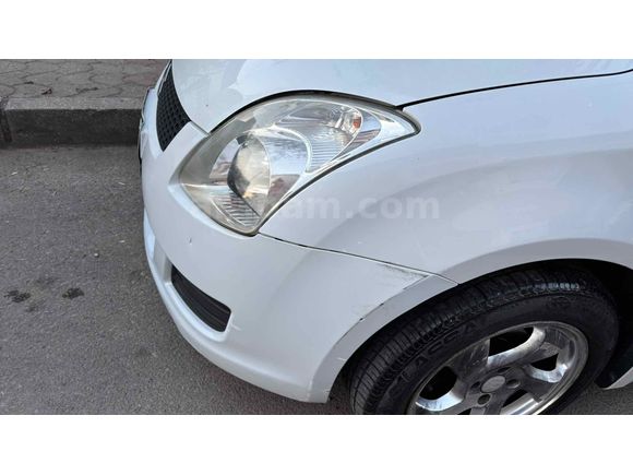 Sahibinden Suzuki Swift 1.3 GLX 2011 Model 