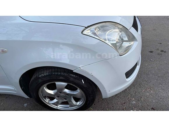 Sahibinden Suzuki Swift 1.3 GLX 2011 Model 