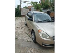 Sahibinden Hyundai Accent Era 1.4 Team 2007 Model  190.000 km Altın