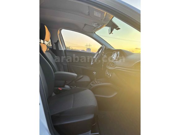 Sahibinden Fiat Egea 1.3 Multijet Easy 2024 Model 