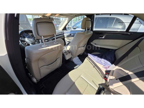 Sahibinden Mercedes - Benz E 200 CGI BlueEFFICIENCY Avantgarde 2011 Model 