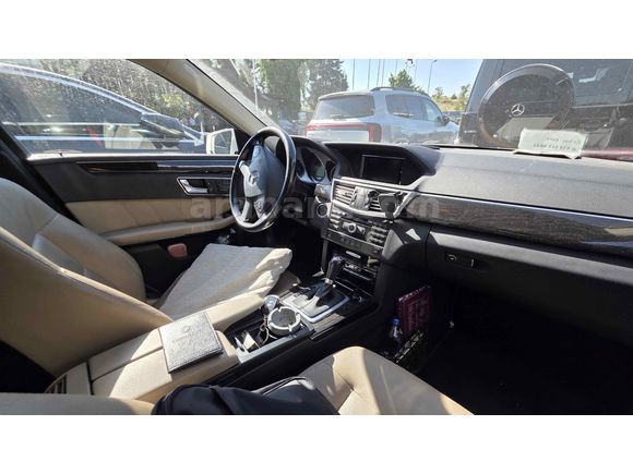Sahibinden Mercedes - Benz E 200 CGI BlueEFFICIENCY Avantgarde 2011 Model 