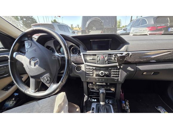 Sahibinden Mercedes - Benz E 200 CGI BlueEFFICIENCY Avantgarde 2011 Model 
