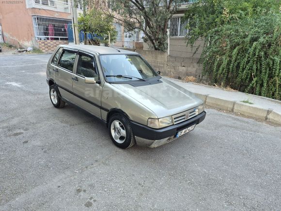 YAŞININ GÜZELİ 98 70 SX UNO TAM AİLE ARACI