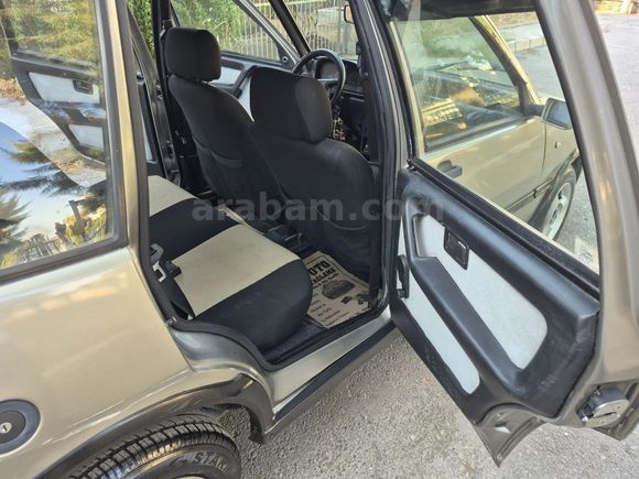 YAŞININ GÜZELİ 98 70 SX UNO TAM AİLE ARACI