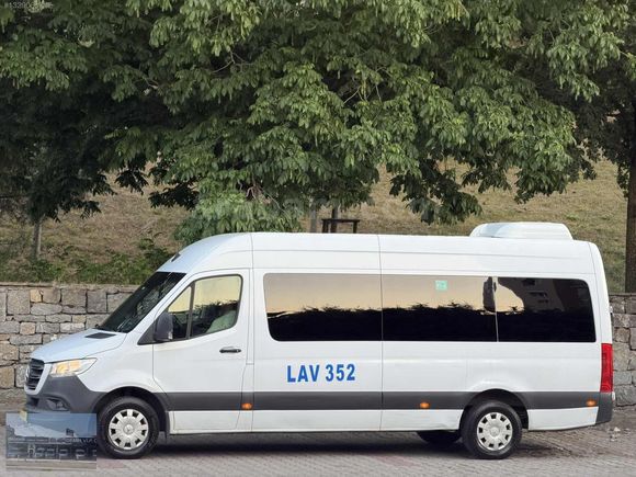 DEMİR'DEN 2023 MODEL ALMAN SPRİNTER 417 CDI
