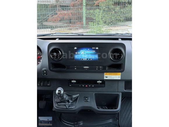 DEMİR'DEN 2023 MODEL ALMAN SPRİNTER 417 CDI