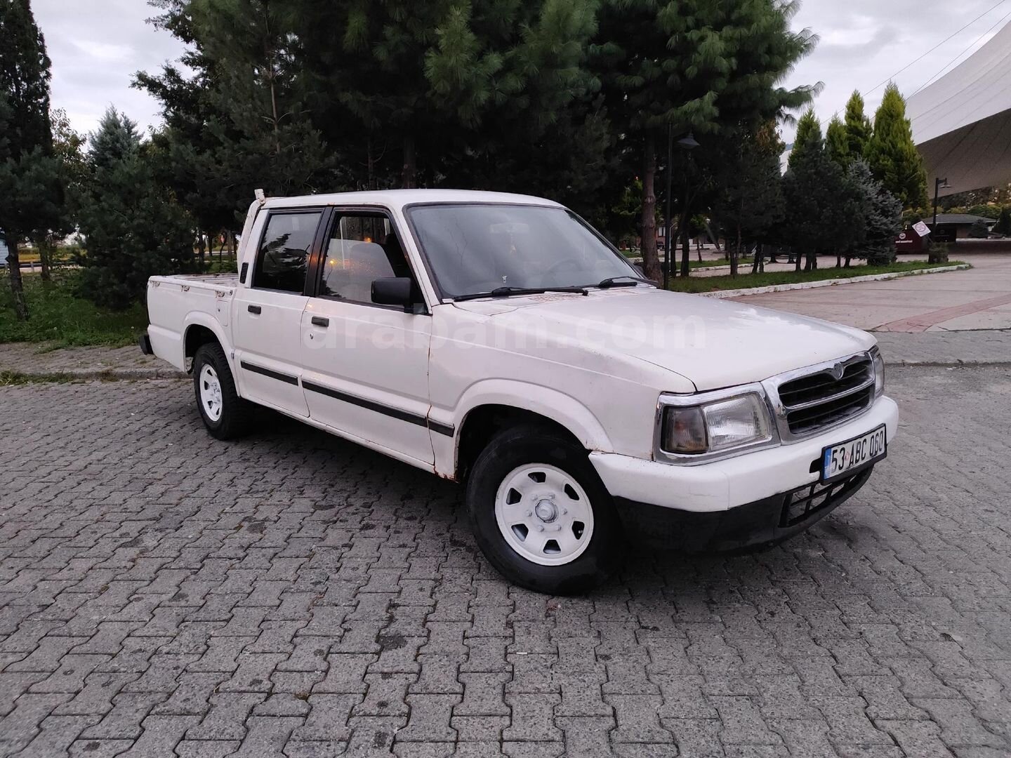 Sahibinden Mazda B2500 2.5 D 1998 Model 1