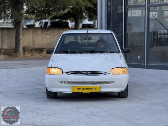 KUSURSUZ TEMİZLİKTE BAKIMLI KLİMALI MUAYENE SIFIR