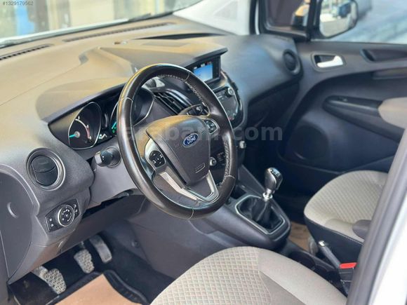 FORD COURİER TİTANYUM 70 KM