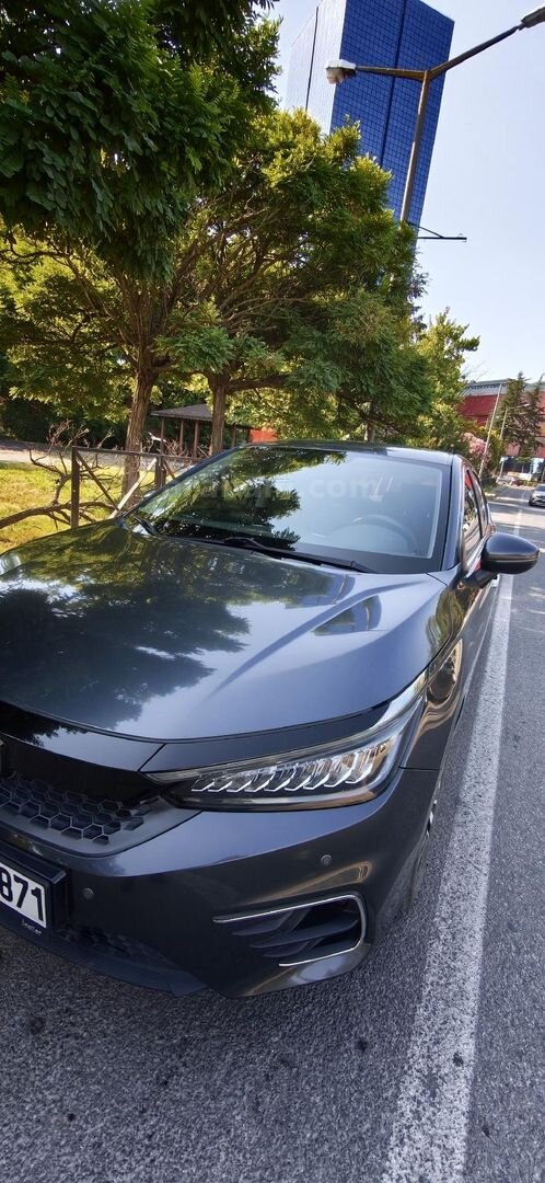 Sahibinden Honda City 1.5 i-VTEC Executive 2022 Model Bursa 60.900 km Füme 5