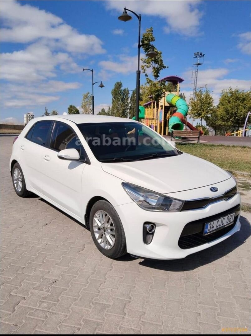 Sahibinden Kia Rio 1.25 CVVT Concept 2017 Model Adıyaman 86.000 km Beyaz 2
