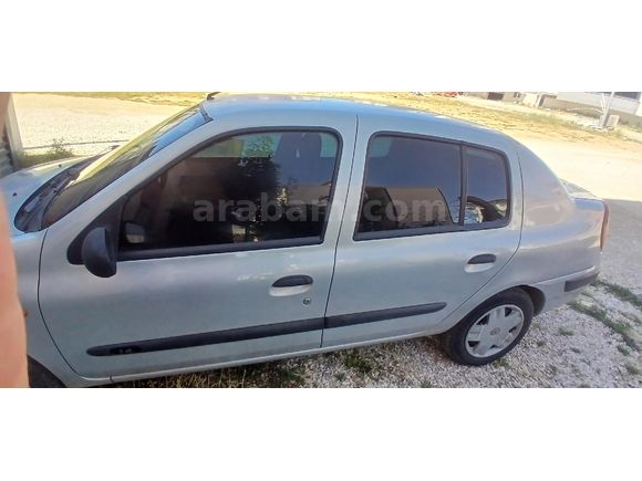 Sahibinden Renault Clio 1.4 Authentique 2004 Model