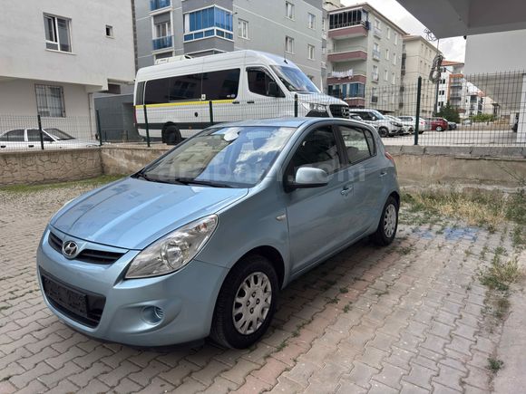 Acil satılık 195 km temiz i20