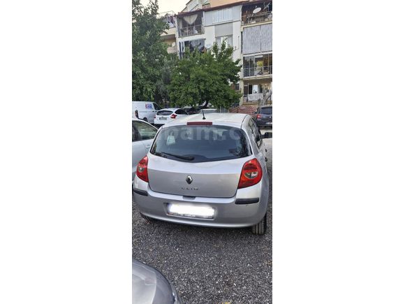 Öğretmenden 143000 de vizeli Clio