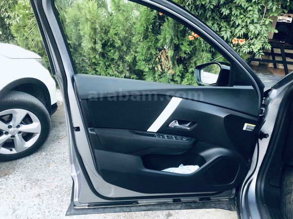 Sahibinden Citroen C4 X 1.2 PureTech Feel Bold 2024 Model 