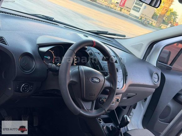 2020 MODEL COURYER CAMLI KOLTUKLU KLİMALI 170000 km de