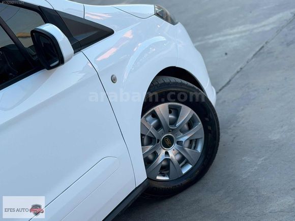 2020 MODEL COURYER CAMLI KOLTUKLU KLİMALI 170000 km de