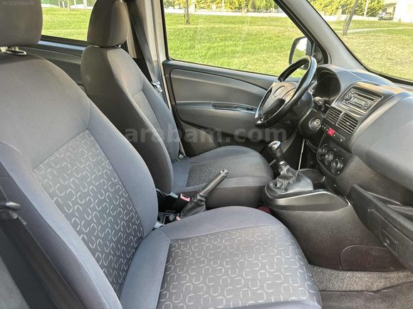 TEMİZ AİLE TİPİ FİAT 1.3 MULTİJET DOBLO ÇİFT SÜRGÜ