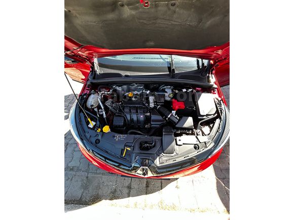 Sahibinden Renault Clio 1.0 SCe Joy 2023 Model 