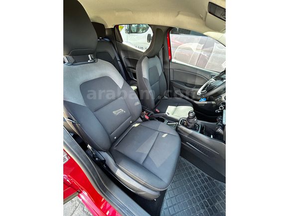 Sahibinden Renault Clio 1.0 SCe Joy 2023 Model 