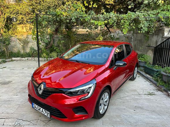 Sahibinden Renault Clio 1.0 SCe Joy 2023 Model 