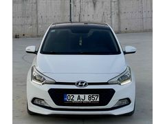Sahibinden Hyundai i20 1.2 MPI Style 2015 Model 