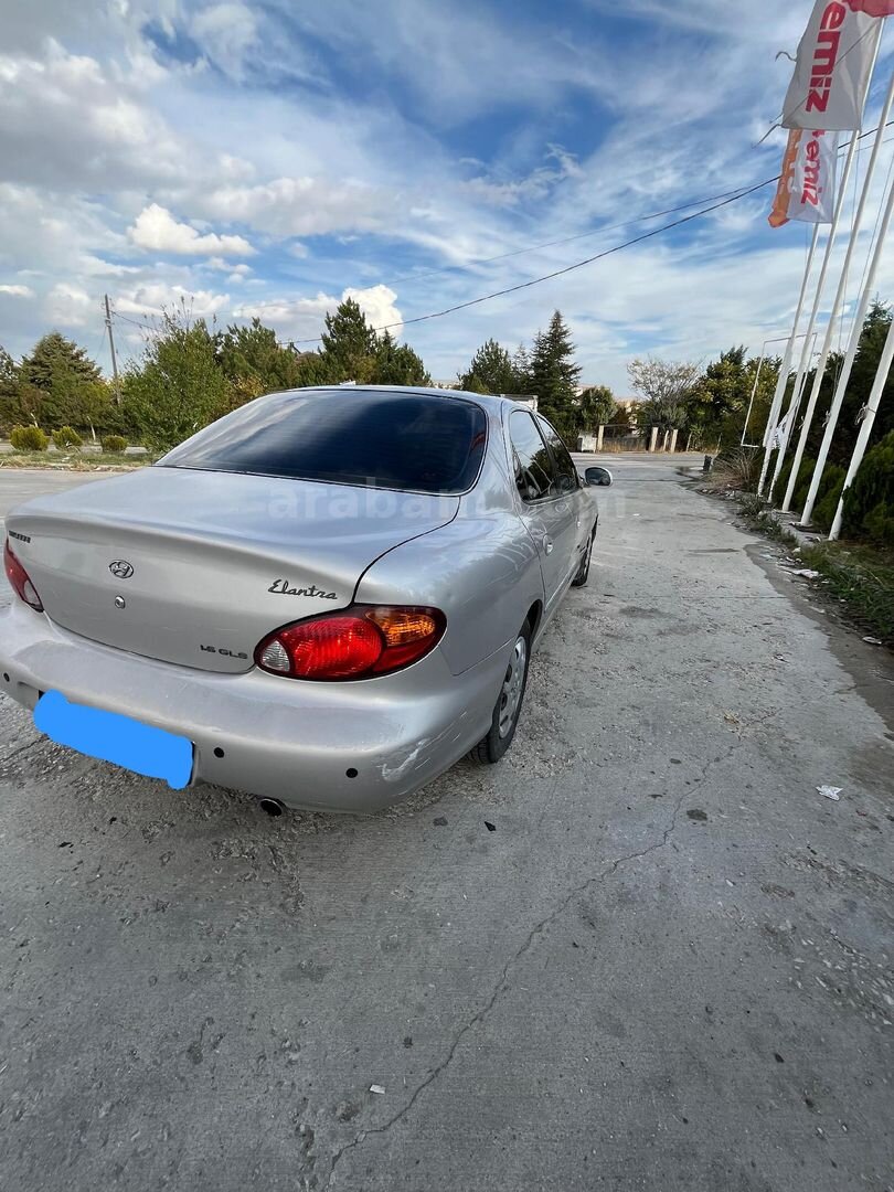 Sahibinden Hyundai Elantra 1.6 GLS 2000 Model Yozgat 212.000 km Gri (metalik) 3