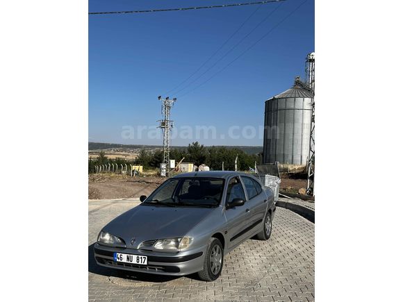 Sahibinden Renault Megane 1.6 RTE 1999 Model 