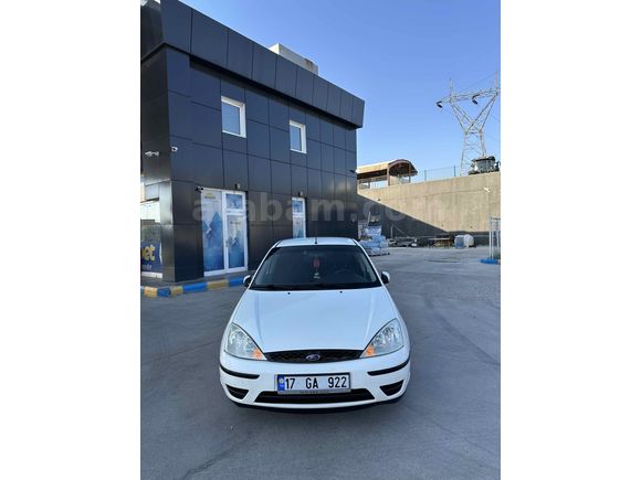  Ford Focus 1.6 Comfort 2004 Model 