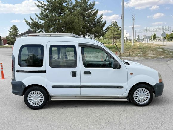 99 MODEL-RENAULT KANGO-TAM BAKIMLI-SIFIR MASRAF-KARTA 12 TAKSİT