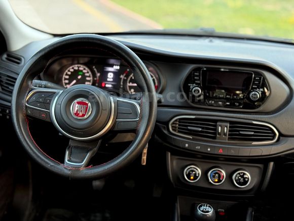 Sahibinden Fiat Egea 1.4 Fire Easy 2021 Model
