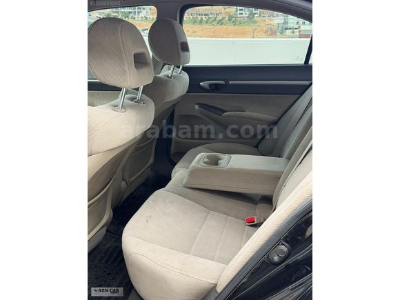2011 MODEL HONDA CİVİC SADECE 170 BİNDE OTOMATİK PREMİUM