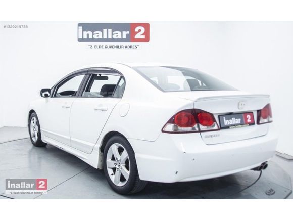 2011 HONDA CİVİC 1.6İ VTEC PREMİUM OTOMATİK
