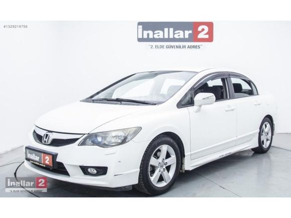 2011 HONDA CİVİC 1.6İ VTEC PREMİUM OTOMATİK