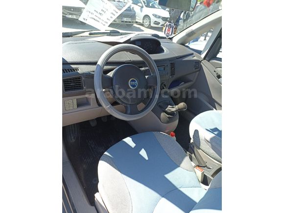 Sahibinden Fiat Idea 1.4 Dynamic Plus 2005 Model  285.000 km Füme