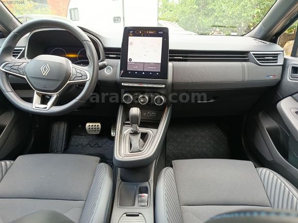2025 RENAULT CLİO ALPİNE HATASIZ BOYASIZ 21 BİNDE YILDIZ SİYAH