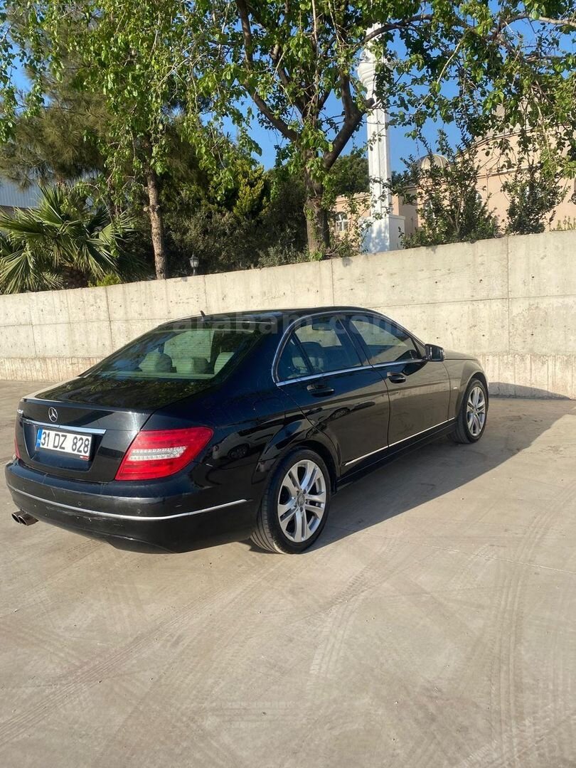 Galeriden Mercedes - Benz C 180 BlueEFFICIENCY Avantgarde 2011 Model Hatay 307.000 km Siyah 4
