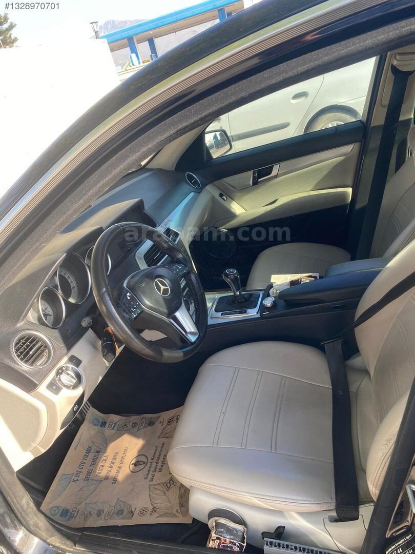 Galeriden Mercedes - Benz C 180 BlueEFFICIENCY Avantgarde 2011 Model Hatay 307.000 km Siyah 6