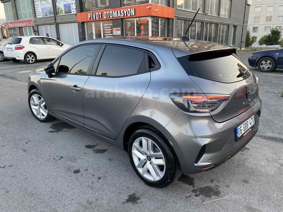Sahibinden Renault Clio 1.0 TCe Evolution 2026 Model Mersin