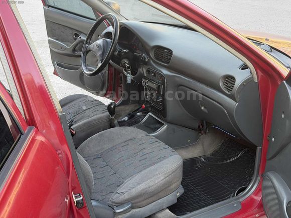 KLİMALI-285 BİN KM-1.5 GLS-KARTA 12 AY TAKSİT