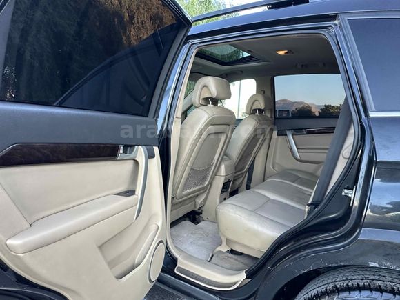 ülger auto’ dan temiz bakımlı CAPTİVA 