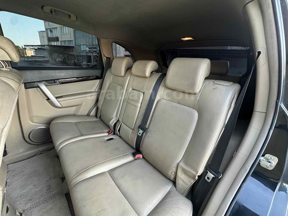 ülger auto’ dan temiz bakımlı CAPTİVA 