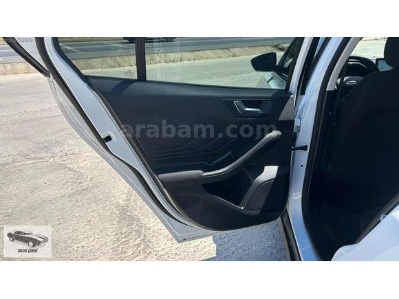 2025 Focus 1.5 EcoBlue Titanium Stil.hatasız.(12,500kmde)