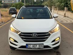 OTOMATİK HYUNDAİ TUCSON 1.6 T-GDI 4X4 177 HP BEYAZ CAM TAVAN