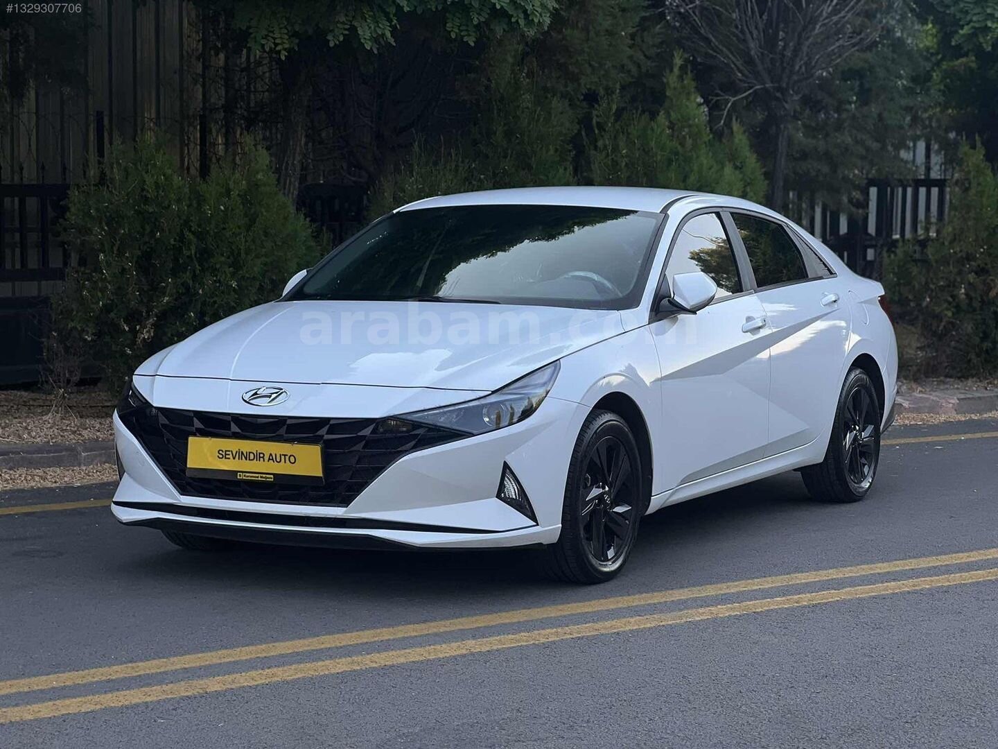 Galeriden Hyundai Elantra 1.6 MPI Smart 2022 Model Ankara 53.000 km Beyaz 4